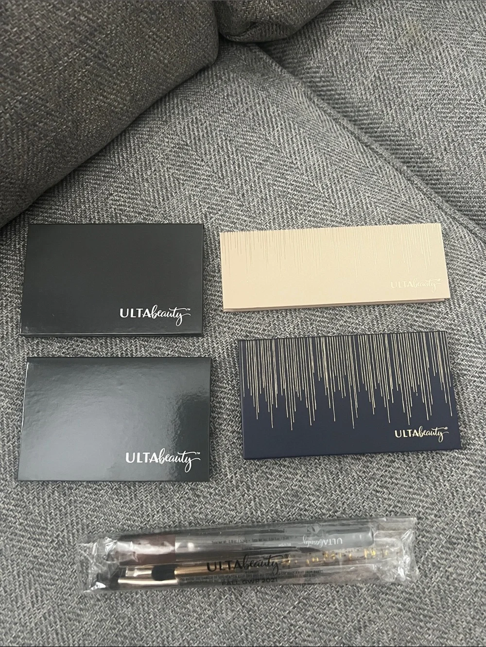 Ulta Beauty Eyeshadow Palettes and Brush Set – Black, Navy, Beige